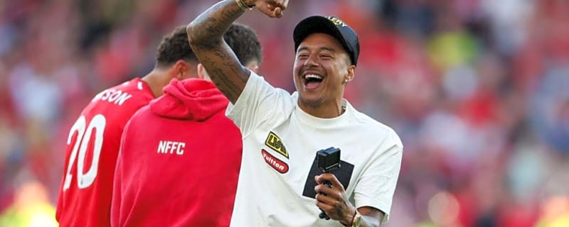 Jesse Lingard in talks for European return four years after Manchester United exit