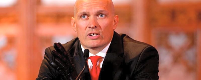 Boxing analyst plays down Mike Tyson comparison for British star Oleksandr Usyk refuses to fight
