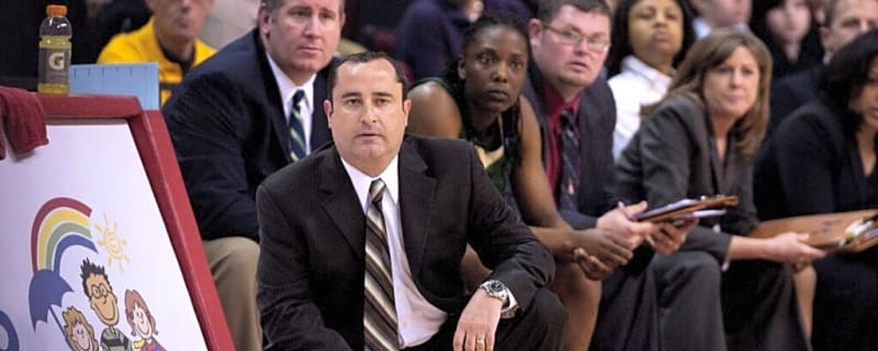 Dallas Wings HC Offers Blunt Take on Scrutiny Over His Late-Game Decisions