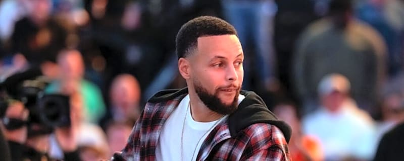 Stephen Curry’s Knee Injury Forces Him Out of All-Star Game