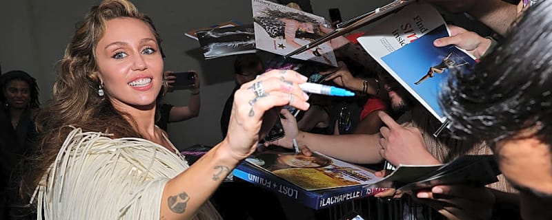 Miley Cyrus Shares Special Night With Billy Ray Cyrus and Elizabeth Hurley in London