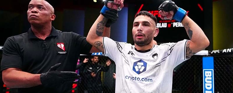 Days after UFC 324 win, Alex Perez gives insight into contract negotiations