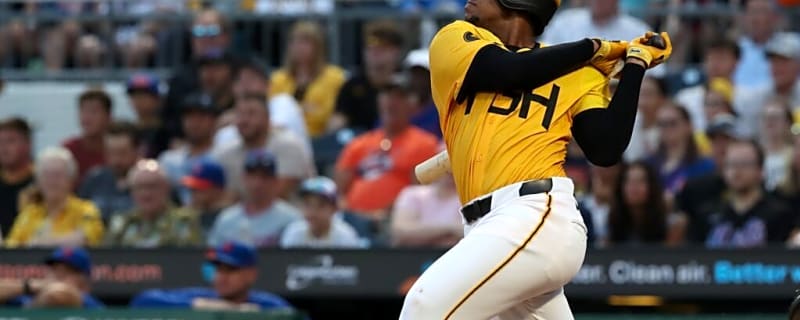 Trade Rumors Swirl Around Ke’Bryan Hayes, but it’s Problematic