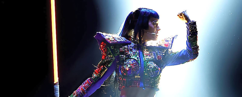 Katy Perry Seen Sobbing on Stage in Video Reemerging After Orlando Bloom Breakup