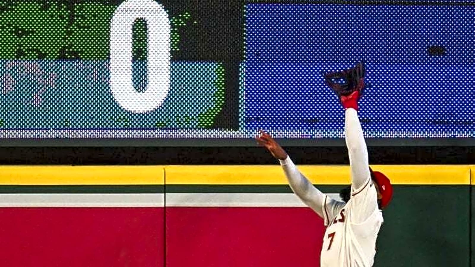 HR-robbing Jo Adell helps Angels sneak past Mariners