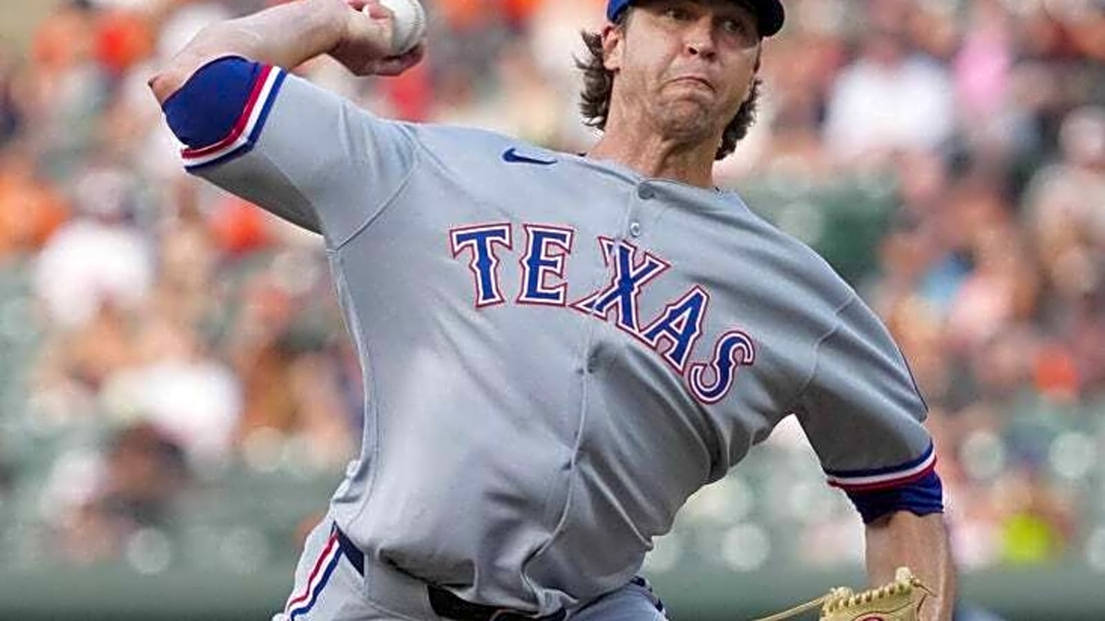 Jacob deGrom retires first 18 as Rangers blank Orioles
