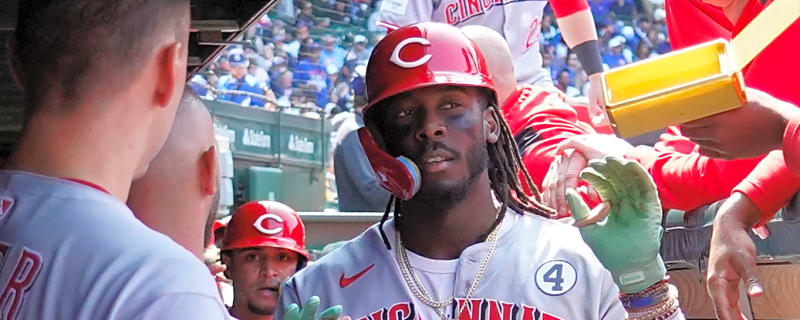 Watch: Reds' De La Cruz blasts HR in first game since sister's death