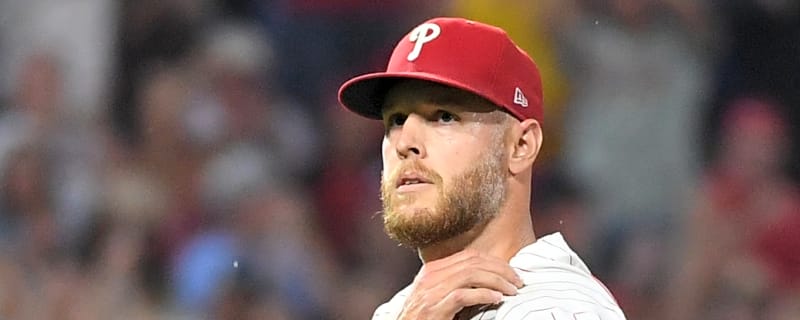 Phillies pitcher caps phenomenal month with latest gem