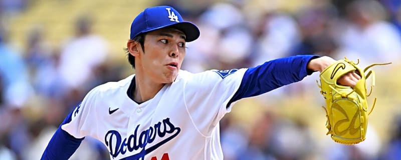 Dodgers' Roberts addresses Sasaki's struggles after loss to Rangers