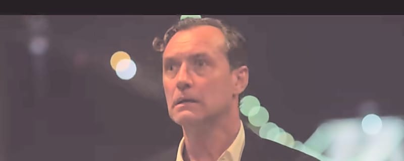 &#39;Black Rabbit&#39; trailer: Jason Bateman and Jude Law have a complicated relationship