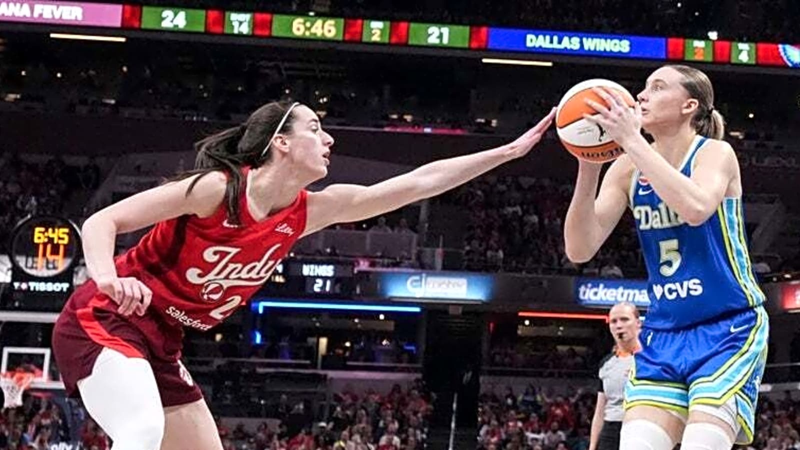 Caitlin Clark wins battle of No. 1 draft picks over Paige Bueckers