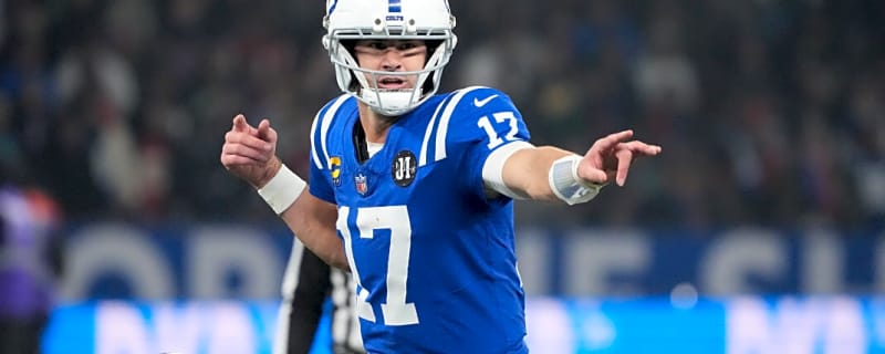 The Colts got the win in Week 10 but their offense is regressing and they need to fix it before it&#39;s too late