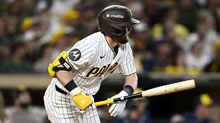 Padres come up with clutch efforts, beat Brewers to force Game 4