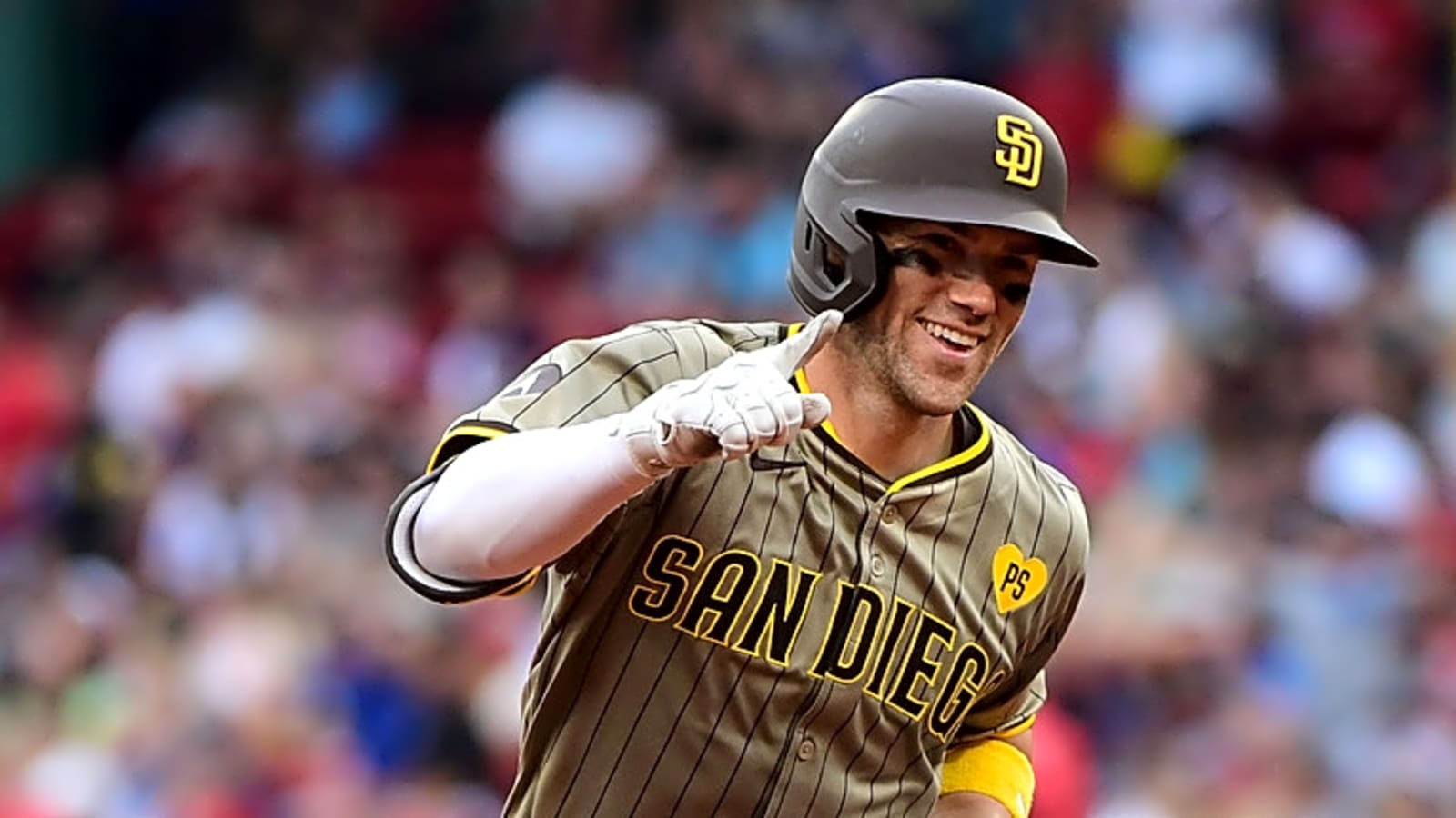 Padres trade C Brett Sullivan to Pirates for OF Bryce Johnson