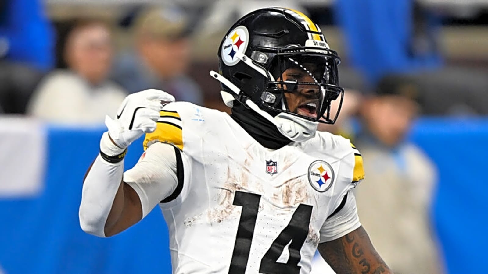 Kenneth Gainwell makes potential play of the season vs. Lions