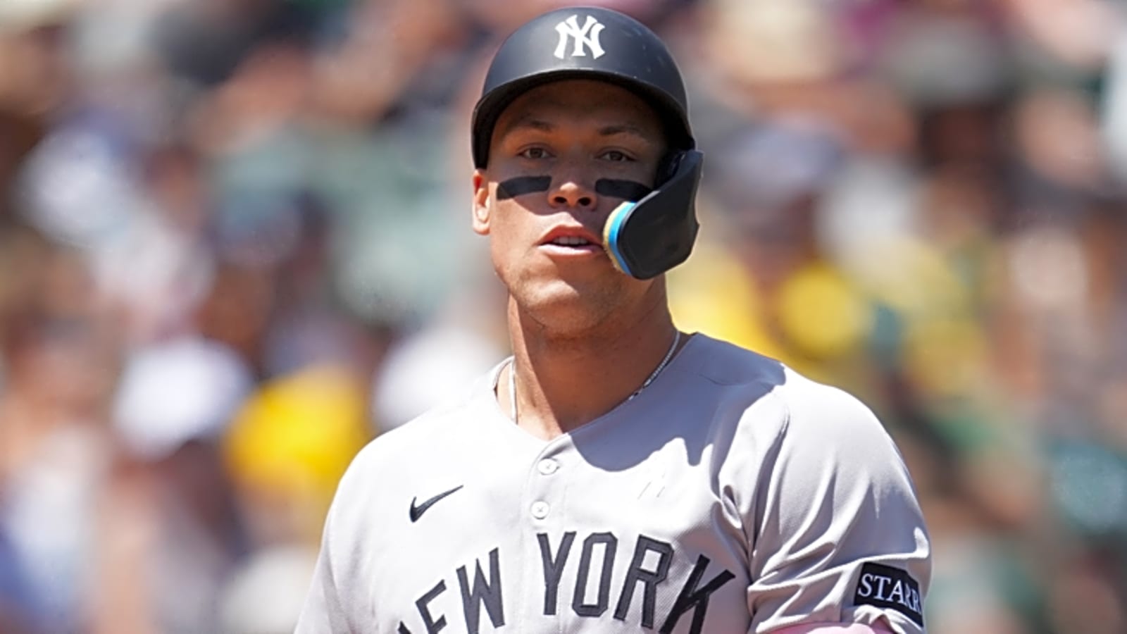 Watch: Aaron Judge makes awesome diving catch