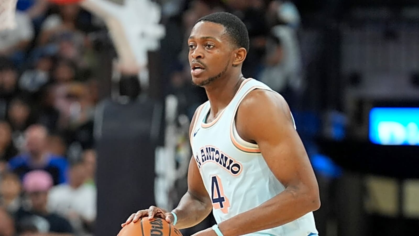San Antonio Spurs’ De’Aaron Fox To Miss Start Of Regular Season