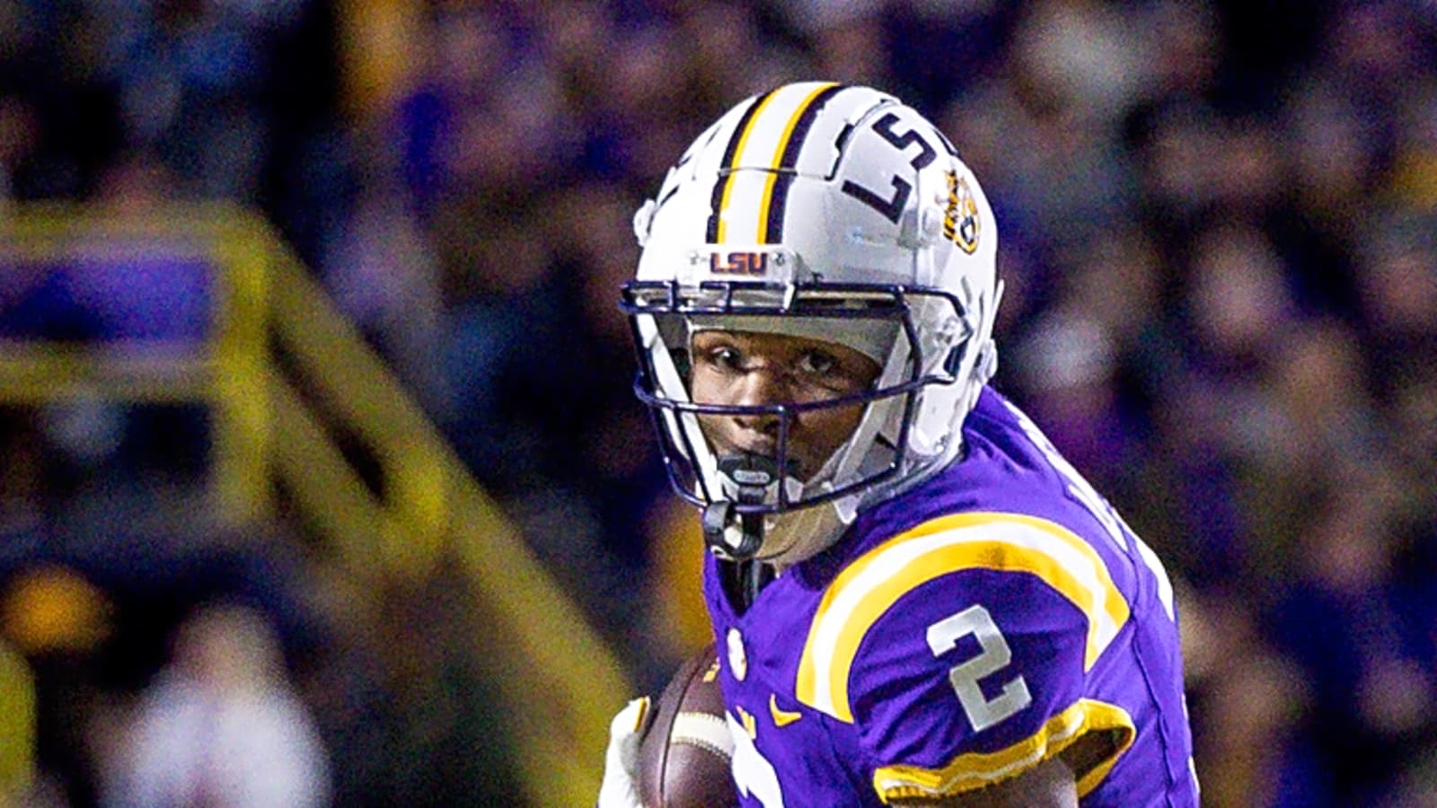 Police report: LSU's Kyren Lacy committed suicide after police chase