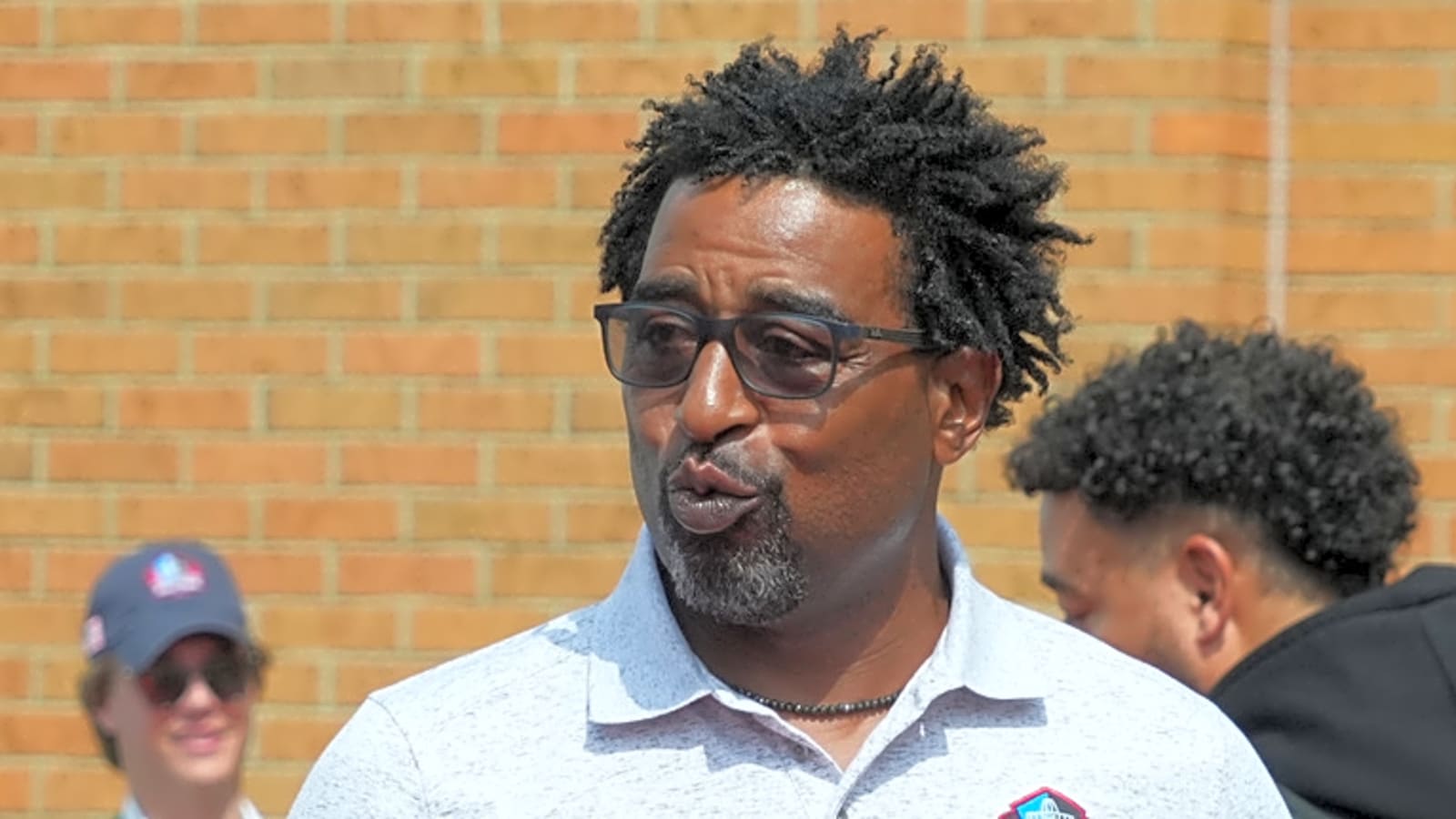 Cris Carter seems to have strong favorite for Vikings' QB competition