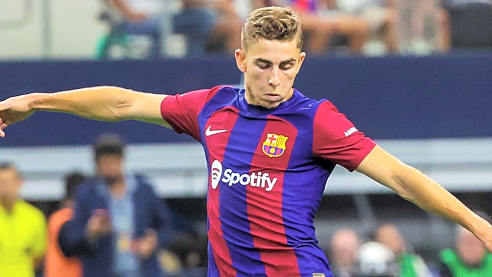 Manchester United keen on signing €80 million Barcelona midfielder