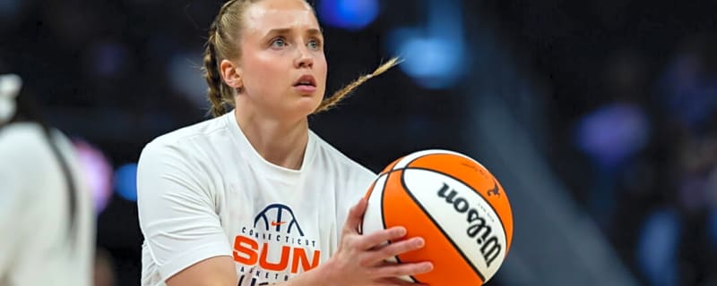 Hailey Van Lith’s Roster Status Shifts as Connecticut Teammate Returns From World Cup Duty