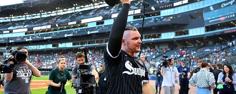 Ex-white Sox Star Calls Time on 14-Year MLB Career With Retirement Announcement