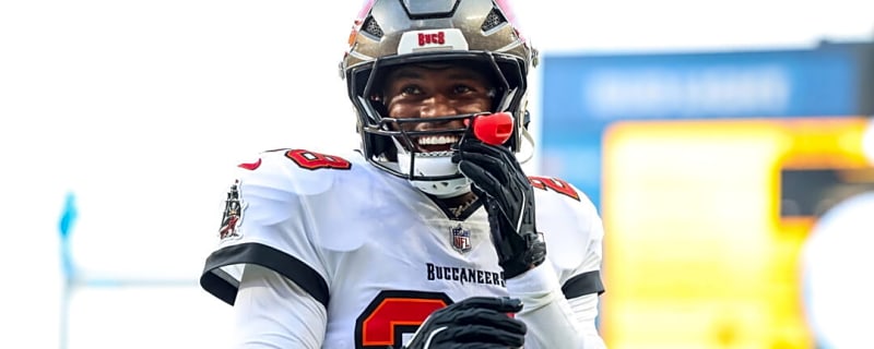 'Less Than $150': Deion Sanders’ Son Shilo Faces Bizarre Money Problem Amid Bankruptcy Trial, Forced to Call Dad for Help  