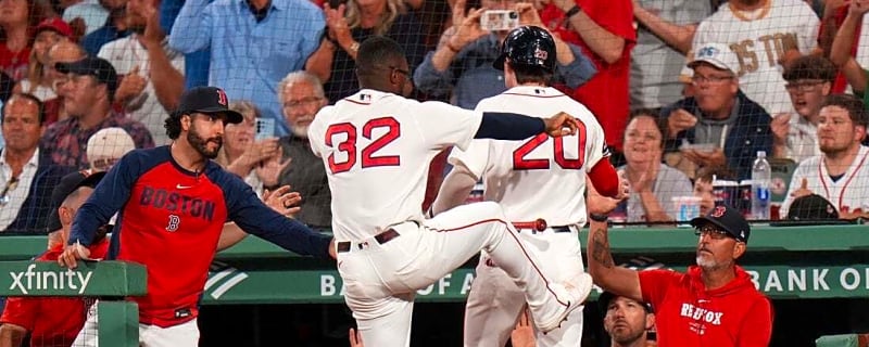 Red Sox rip through Diamondbacks 11-1 to open series