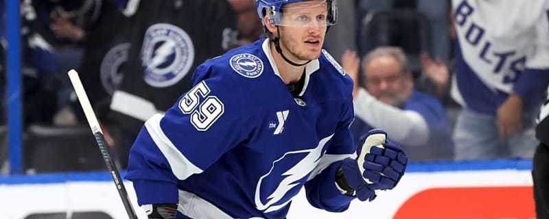 Lightning&#39;s Jake Guentzel Sends Strong NHL Message After Matthew Tkachuk Hit