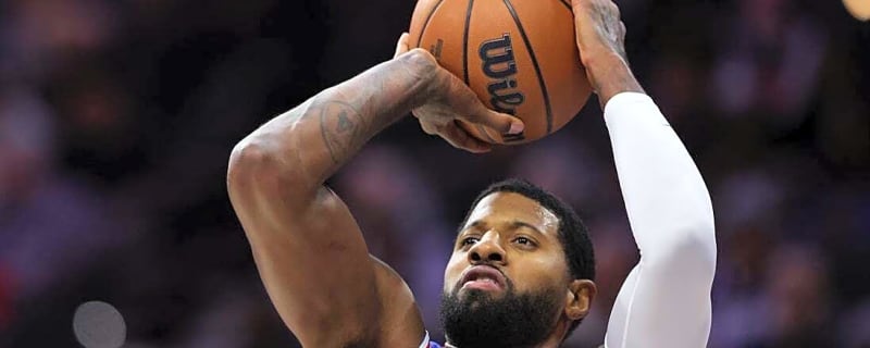 One star likely in, another out as 76ers, Bucks tussle