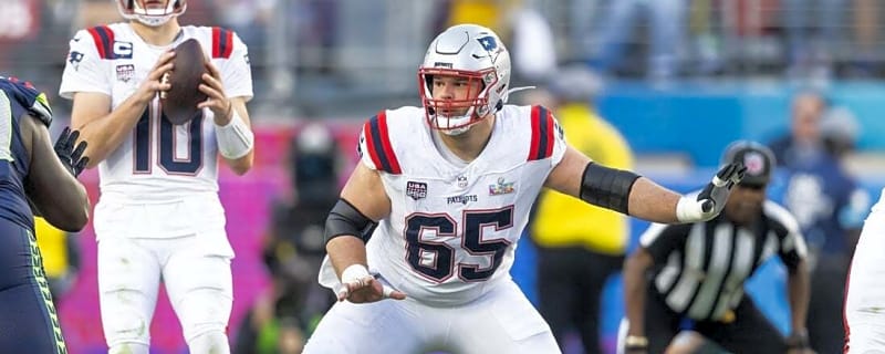 Reports: Bears acquire C Garrett Bradbury in trade with Patriots