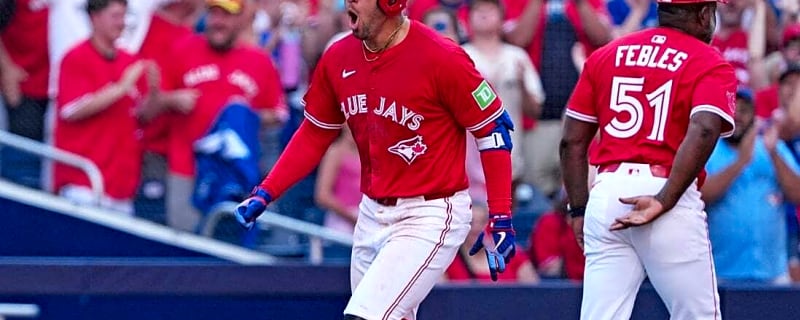 MLB roundup: George Springer&#39;s 2 HRs, 7 RBIs lift Jays past Yankees