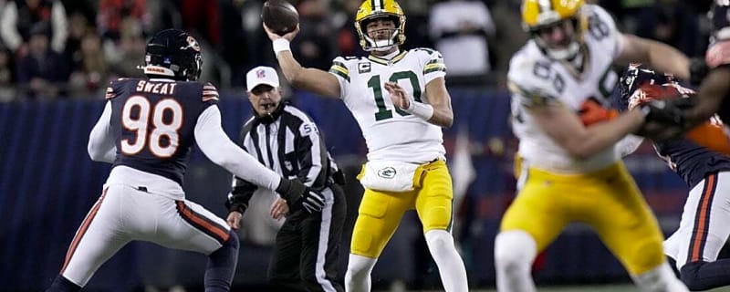 QB questions linger but playoff spot in play as Packers, Ravens turn page