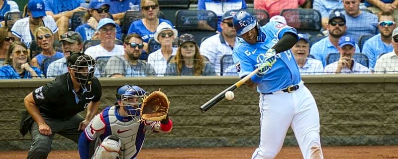 Royals outlast Rangers to win four-game series