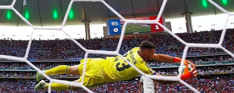 Stingy Spain takes scoreless streak into semifinals vs. Belgium