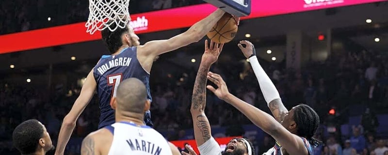 Shai Gilgeous-Alexander, Thunder enjoy easy night&#39;s work vs. Mavs