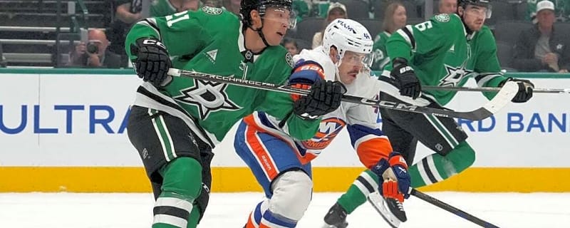 Jason Robertson (two goals), Stars beat Islanders for 5th straight win