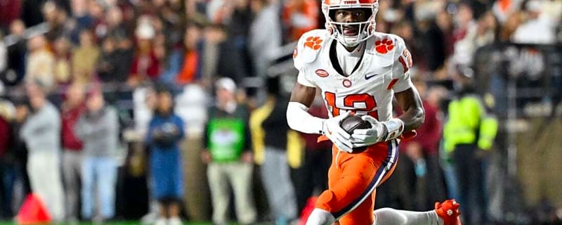 Clemson WR Bryant Wesco Jr. (back) out for season