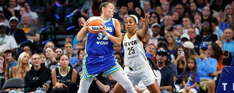 Arike Ogunbowale nets 32 as Wings halt Fever win streak at 5