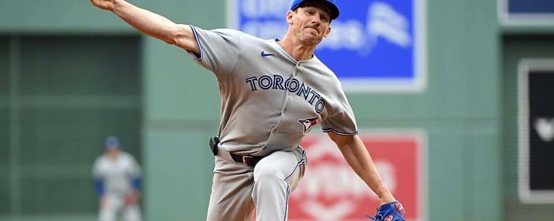 Blue Jays turn to Chris Bassitt in bid for 4-game sweep of Yankees