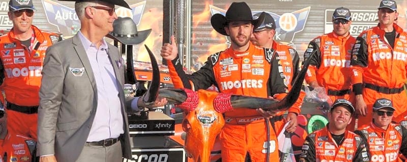 Thrills on tap as Cup Series visits Texas Motor Speedway