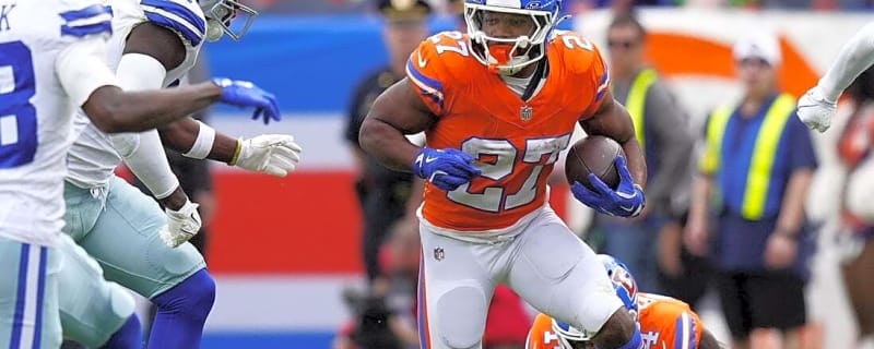 Broncos, Texans square off in battle of elite defenses