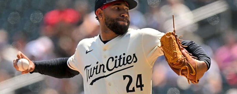 Twins RHP Simeon Woods Richardson to return vs. Blue Jays