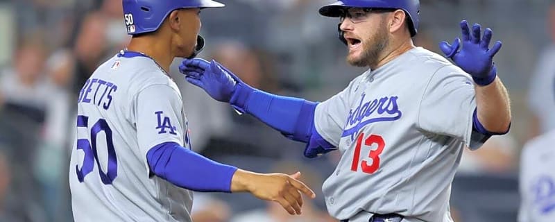 Max Muncy hits 2-run homer to power Dodgers past Yankees