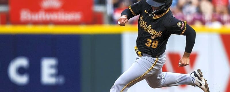 Pirates play spoiler role, nip wild-card hopeful Reds