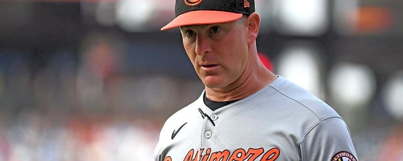 Braves shift Tony Mansolino&#39;s role to bench coach