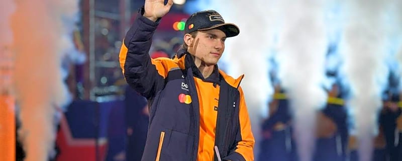 Oscar Piastri edges out Lando Norris for pole position in Qatar