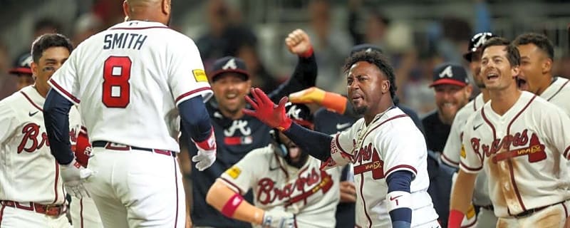 MLB roundup: Dominic Smith's walk-off slam caps Braves' 6-run 9th