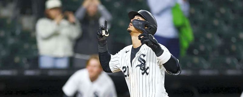 Long-ball White Sox chase series win vs. Angels in clash of aces
