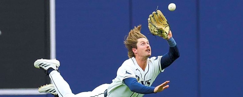 Rays rally past Orioles in 8th to complete sweep